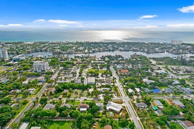826 Se 4 Th Ave, House other with 2 bedrooms, 2 bathrooms and null parking in Delray Beach FL | Image 44