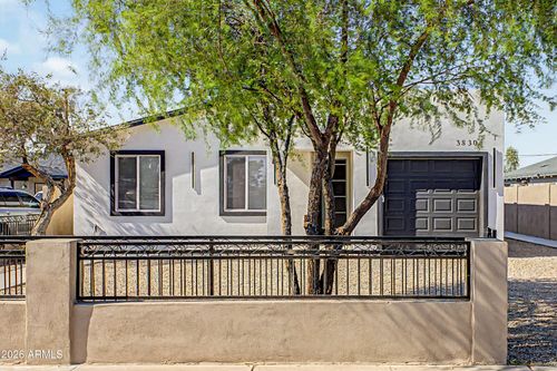 3830 W Latham St, Phoenix, AZ, 85009-3232 | Card Image