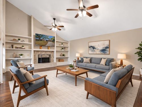 4330 Shady Springs Dr, Seabrook, TX, 77586-5025 | Card Image