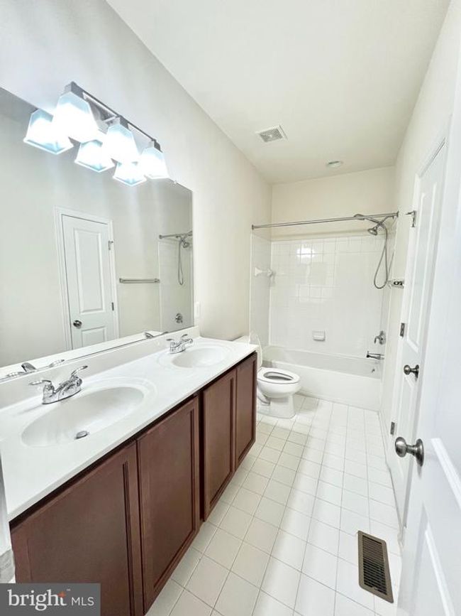212 Almond Dr, Townhouse with 4 bedrooms, 3 bathrooms and null parking in STAFFORD VA | Image 20