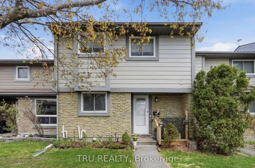 16-2336 Orient Park Drive E, Blackburn Hamlet, ON, K1B4N5 | Card Image
