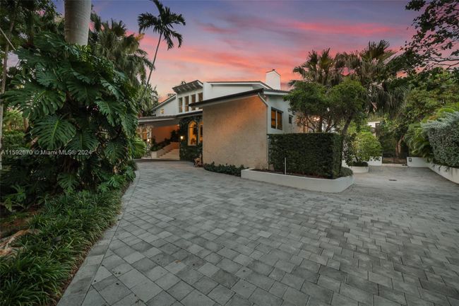 7233 Los Pinos Blvd, House other with 5 bedrooms, 6 bathrooms and null parking in Coral Gables FL | Image 50