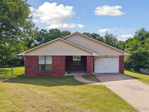 909 N Ross St, Sapulpa, OK, 74066-2421 | Card Image