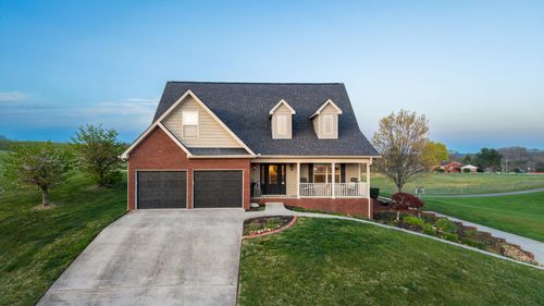 1484 Windfield Dr, Morristown, TN, 37813-1382 | Card Image