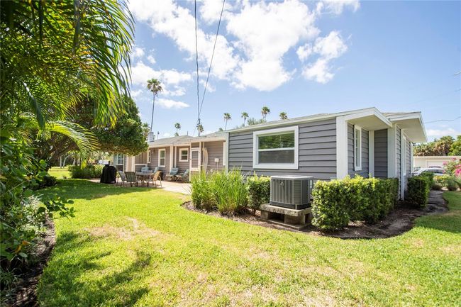 3200 W De Bazan Ave, House other with 3 bedrooms, 2 bathrooms and null parking in ST PETE BEACH FL | Image 27