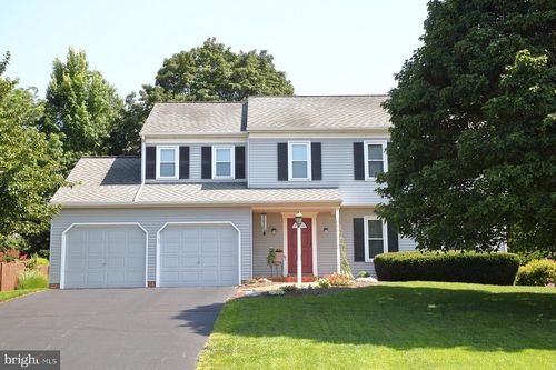 172 Stone Quarry Rd, Leola, PA, 17540-9303 | Card Image
