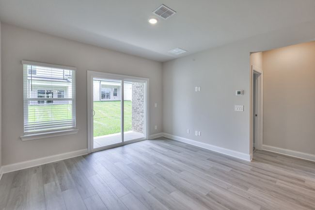 364 Almont Dr, Townhouse with 3 bedrooms, 3 bathrooms and 2 parking in Smyrna TN | Image 7