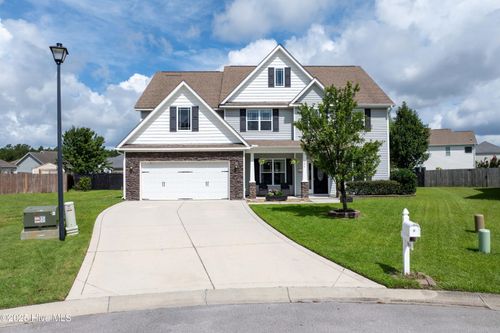 804 Dahlia Ct, Jacksonville, NC, 28546-4627 | Card Image