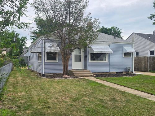 2903 Yonge St, Rockford, IL, 61101-4271 | Card Image