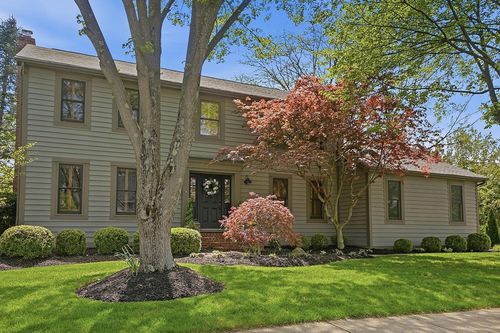 4935 Dunkerrin Ct, Dublin, OH, 43017-8900 | Card Image