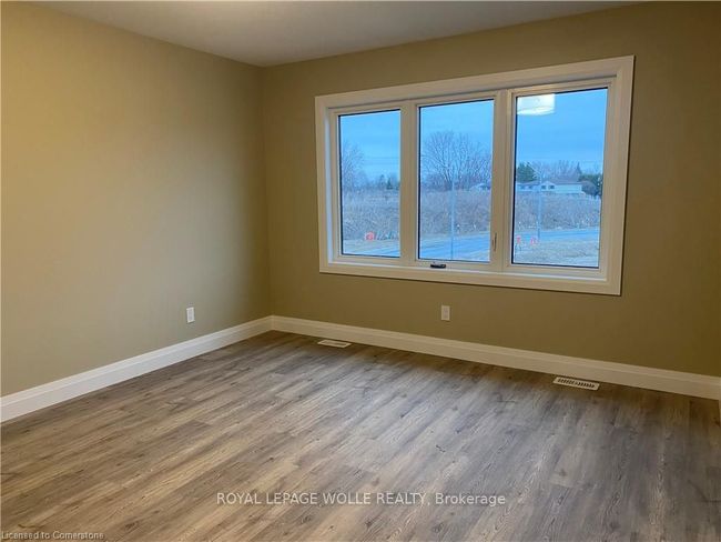 72 Redbud Road, House attached with 3 bedrooms, 3 bathrooms and 1 parking in Woolwich ON | Image 11