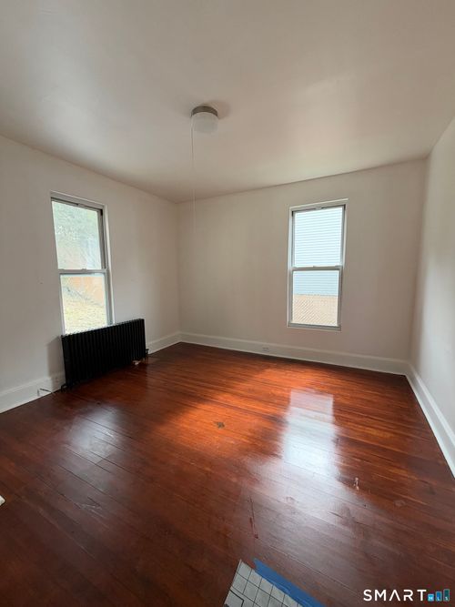 1-52-54 Remington St, Bridgeport, CT, 06610 | Card Image