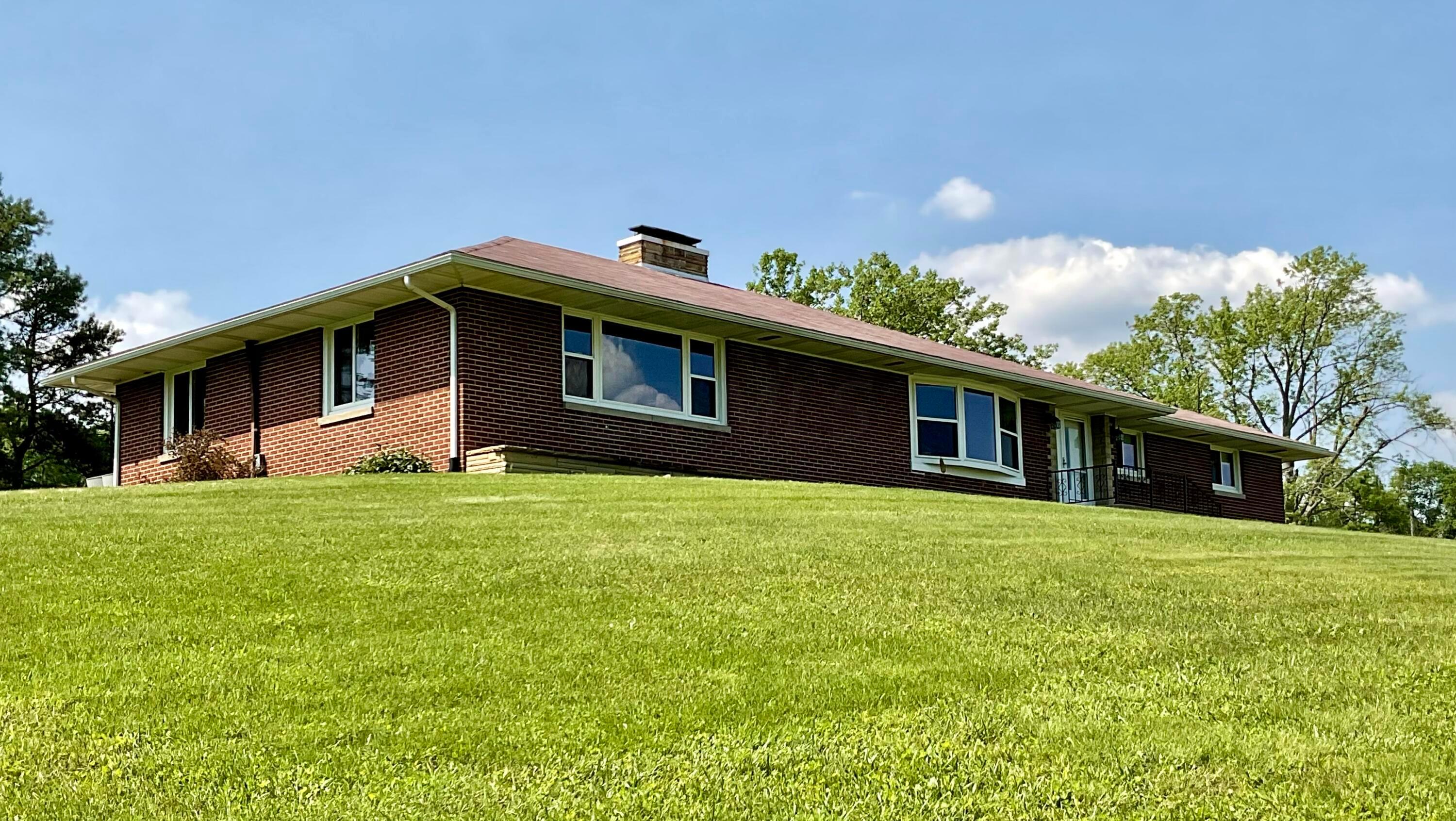 Maple Ln, Chillicothe, OH 45601