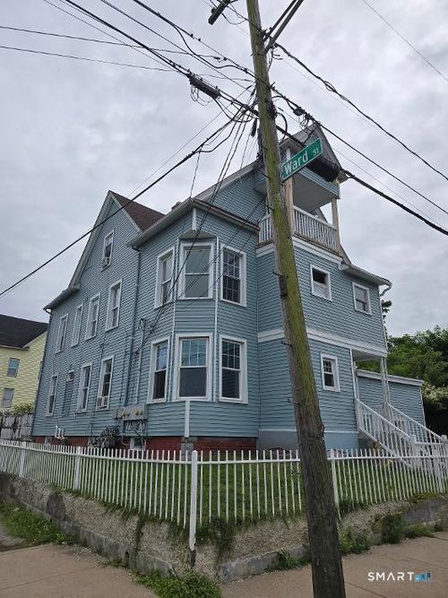 2nd-floor-274 Orange St, Waterbury, CT, 06704-3628 | Card Image