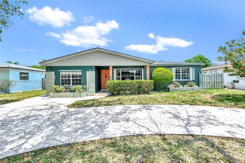 5713 Jefferson St, Hollywood, FL, 33023-1449 | Card Image