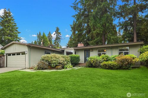 12657 Ne 7th St, Bellevue, WA, 98005-3215 | Card Image