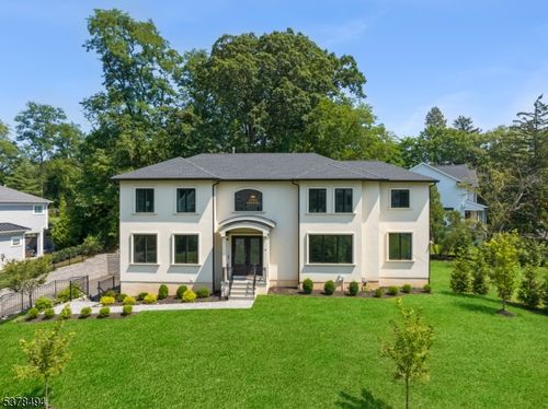 20 Woodfern Rd, Summit, NJ, 07901-2932 | Card Image