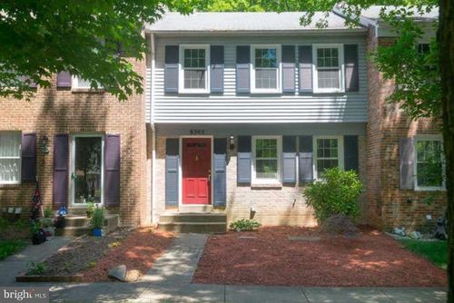 8302 Moline Pl, SPRINGFIELD, VA, 22153-3312 | Card Image