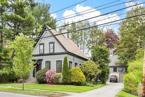 77 Centre St, Danvers, MA, 01923-1419 | Card Image