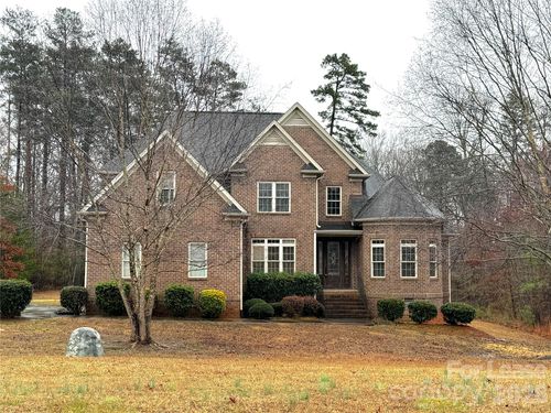 2434 Gateway Ln, Lincolnton, NC, 28092-7636 | Card Image