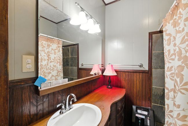 1111 W 8 Th St, House other with 3 bedrooms, 3 bathrooms and null parking in Cisco TX | Image 25