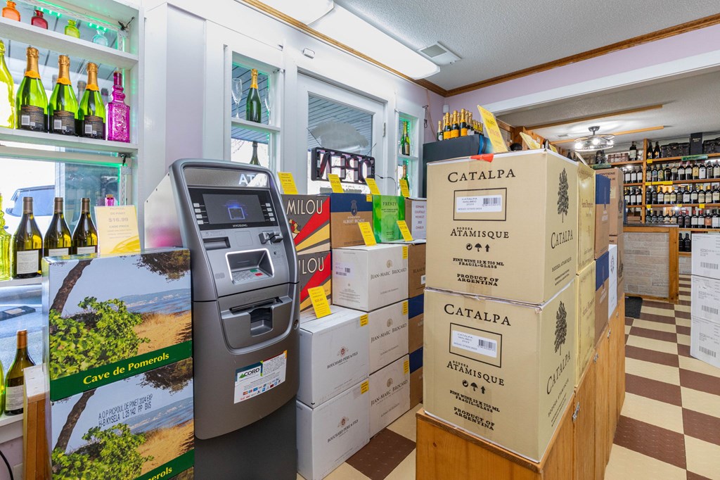 Commercial Sale in Cashiers 4