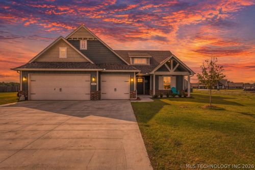 3460 E 154th Ct, Bixby, OK, 74008-4593 | Card Image