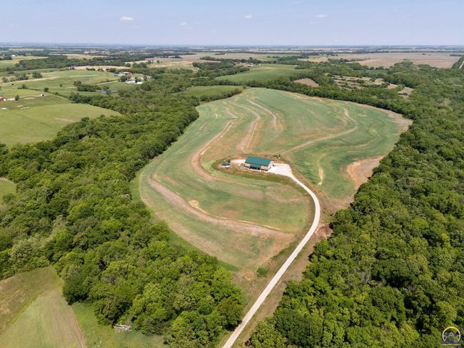 14426 110 Th St, House other with 5 bedrooms, 3 bathrooms and null parking in Oskaloosa KS | Image 68