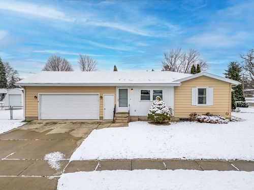 443 Garden Drive, BELVIDERE, IL, 61008 | Card Image