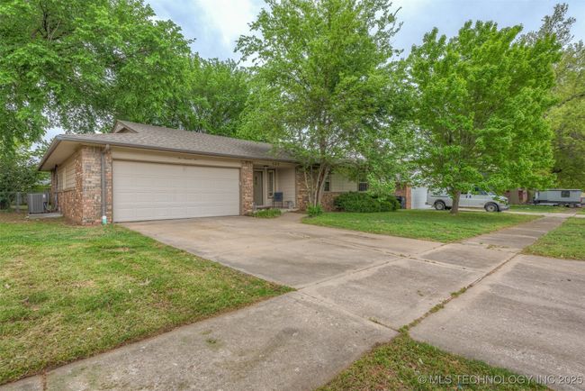 505 24 Th St, House other with 3 bedrooms, 2 bathrooms and null parking in Broken Arrow OK | Image 38