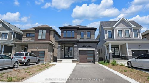 105 Eva Dr, Breslau, ON, N0B1M0 | Card Image