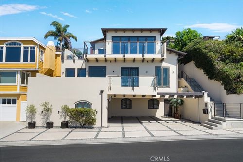 994 Temple Hills Dr, Laguna Beach, CA, 92651-2637 | Card Image