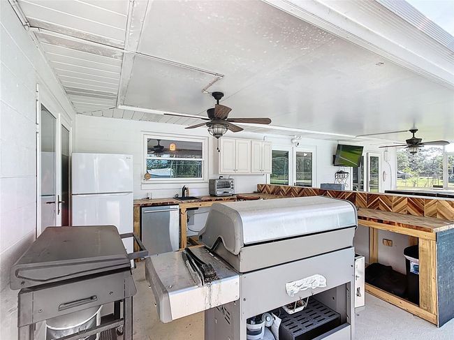 Outside Kitchen 2 | Image 33