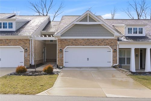 4365 Cottage Park Dr, Beavercreek, OH, 45430-2508 | Card Image