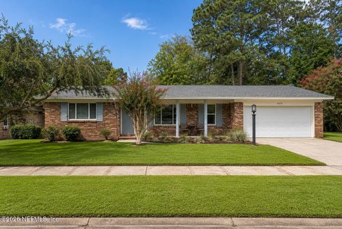 8970 Chiswick Ct, Jacksonville, FL, 32257-5207 | Card Image