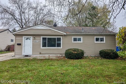 23072 Lauren Ave, Warren, MI, 48089-2223 | Card Image