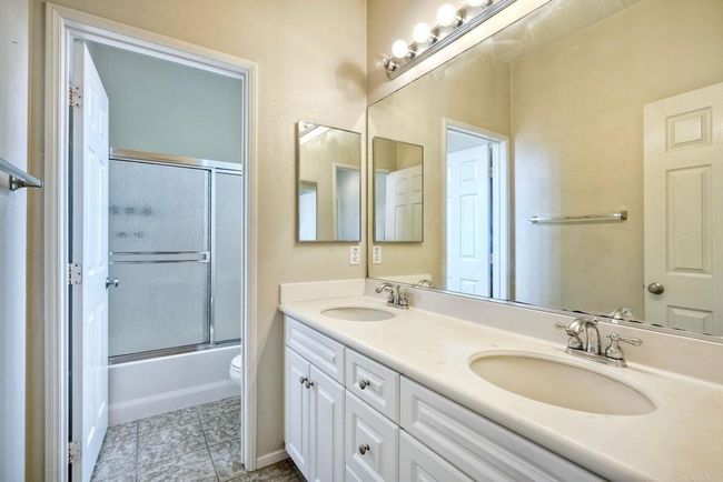 4049 Peninsula Dr, Condo with 3 bedrooms, 3 bathrooms and 2 parking in Carlsbad CA | Image 13