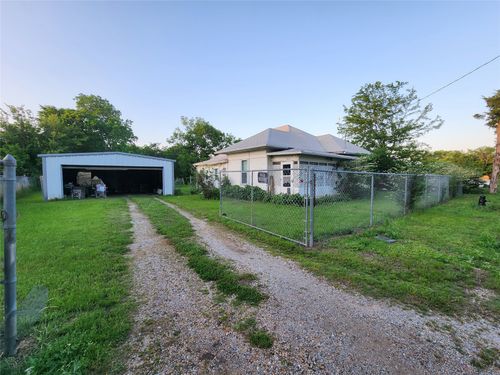 403 Barker St, Cumby, TX, 75433-2605 | Card Image
