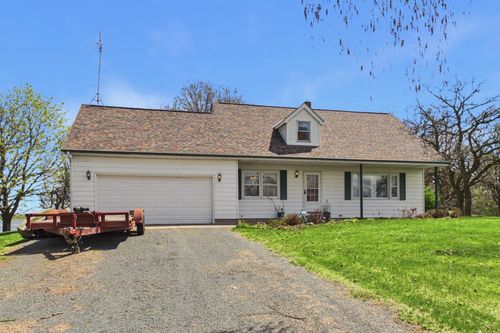 2151 150th St, New Richmond, WI, 54017-7113 | Card Image