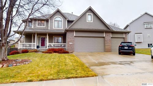 8528 S 99th Circle, La Vista, NE, 68128 | Card Image