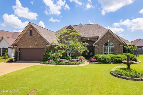 18 Joseph Cv, Jackson, TN, 38305-6935 | Card Image