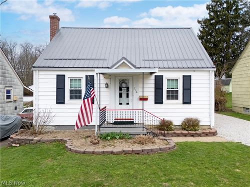 716 Washington St, Wooster, OH, 44691-3179 | Card Image