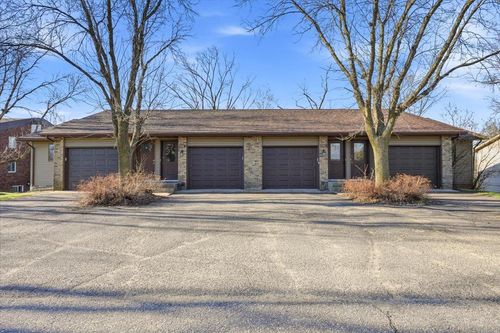 754 E 11th Street, New Richmond, WI, 54017 | Card Image