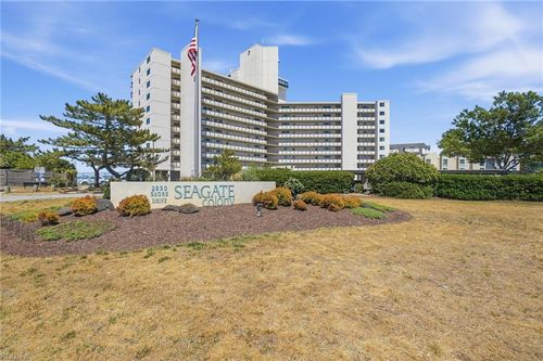 303-2830 Shore Dr, Virginia Beach, VA, 23451-1353 | Card Image