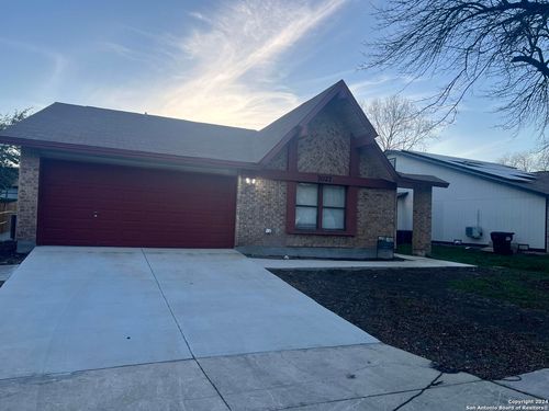 7027 Elk Trl, San Antonio, TX, 78244-1574 | Card Image