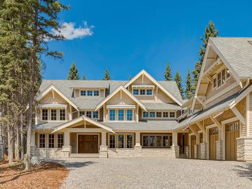 {{alt}} | Card Image