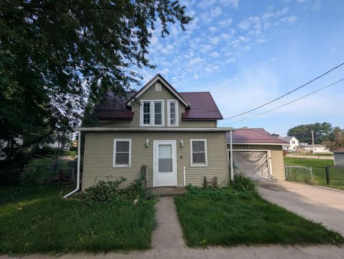 212 Nw 8 Street, Waukon, IA, 52172 | Card Image