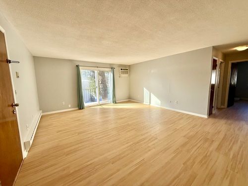 apt-96-440 North Ave, Haverhill, MA, 01830-1558 | Card Image