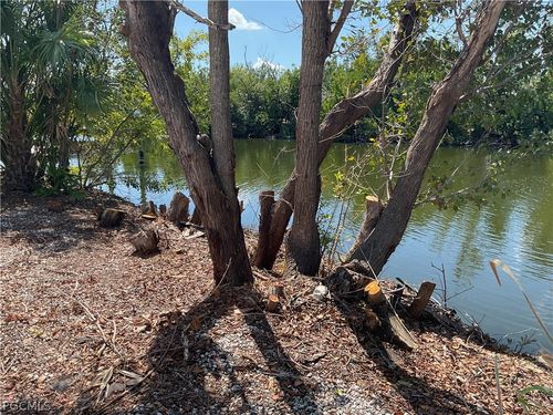 7156 Cobiac Dr, St. James City, FL, 33956-2740 | Card Image