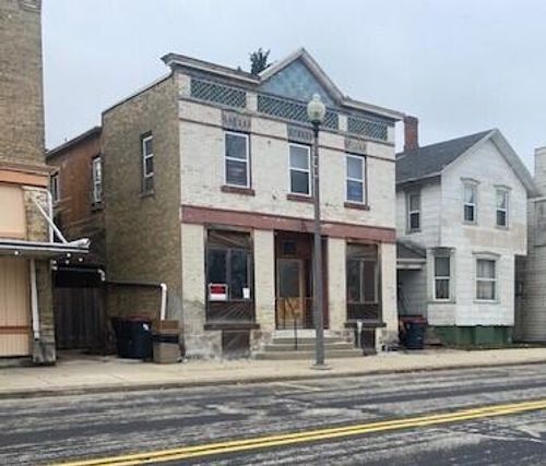 127 S Lake St, HUSTISFORD, WI, 53034 | Card Image